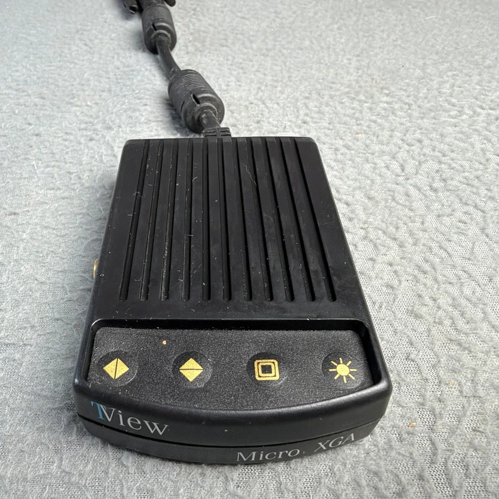 TView Micro XGA PC to TV Scan Converter VGA to S-Video Composite Adapter